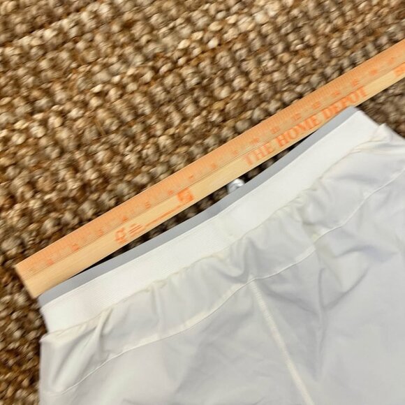 Fabletics Men’s The Fundamental Short II Lined 5” (Medium) - Picture 7 of 9